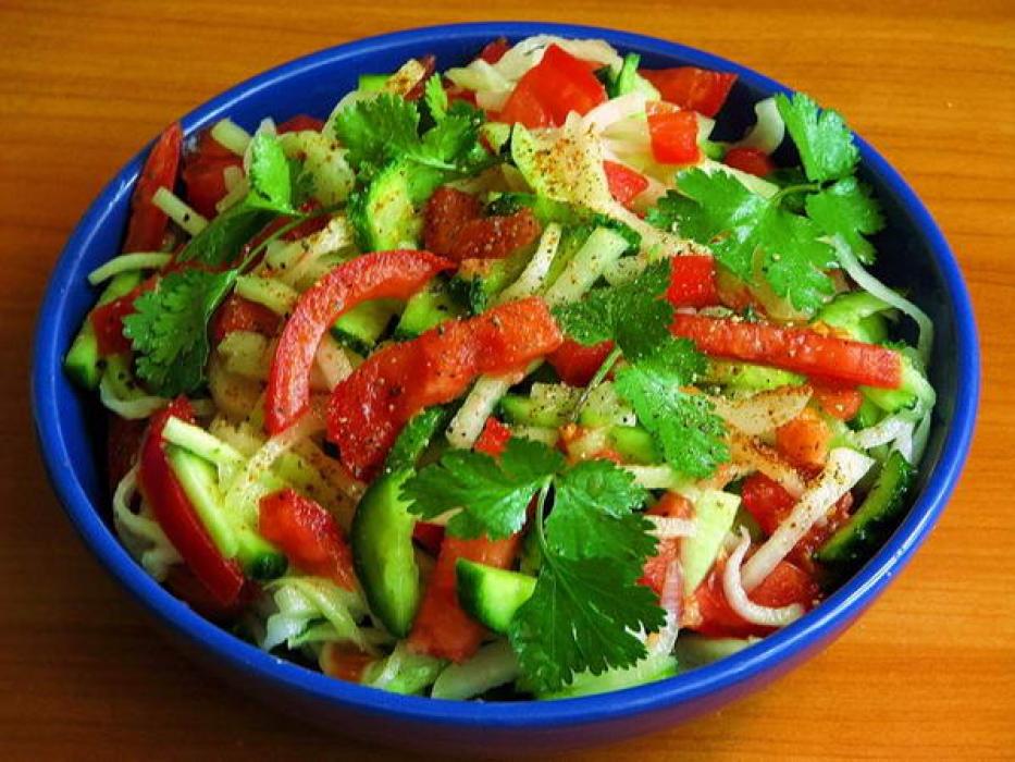 Салат сборный овощной
