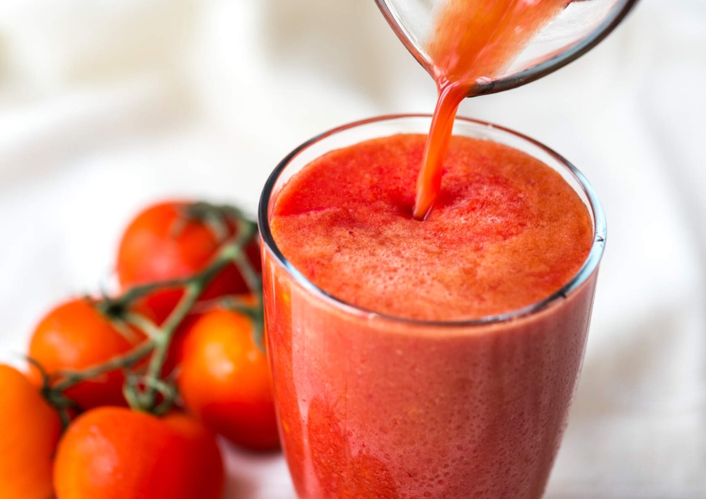 Сок томатный (свежевыжатый)