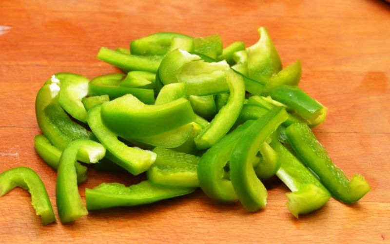 перец сладкий (зеленый) нарезанный