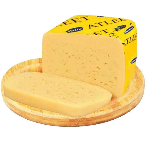 Сыр Эстонский нарезанный кусочками