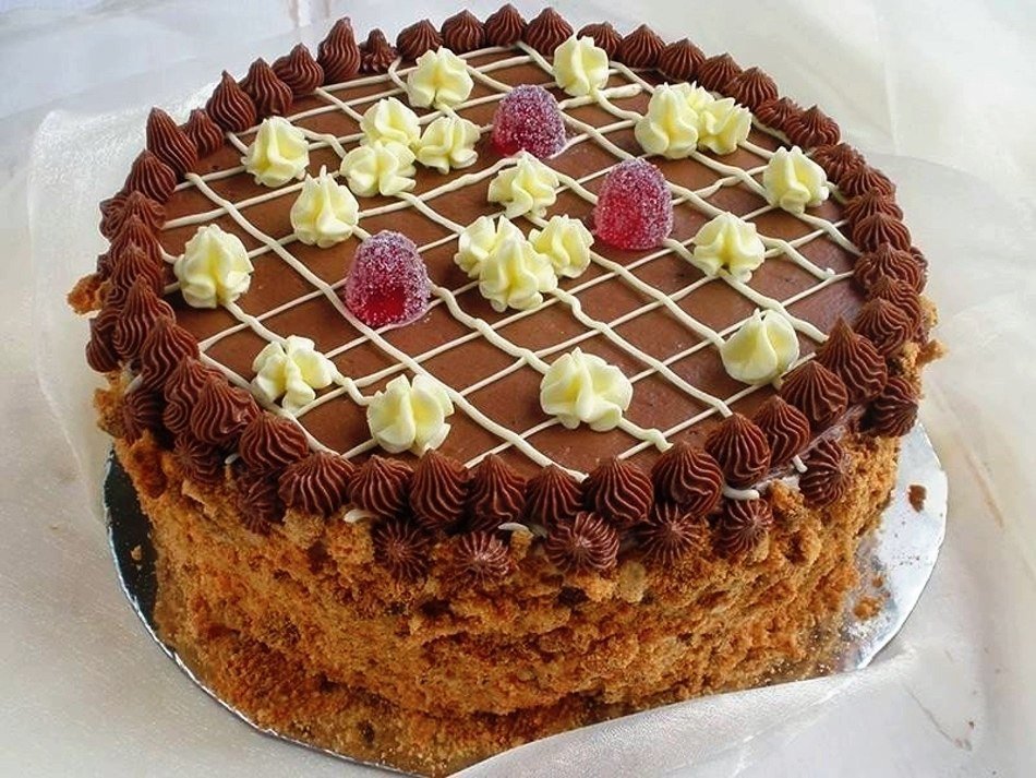 Торт «Киевский»