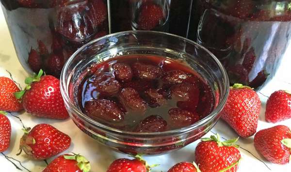 Плоды или ягоды быстрозамороженные с сиропом