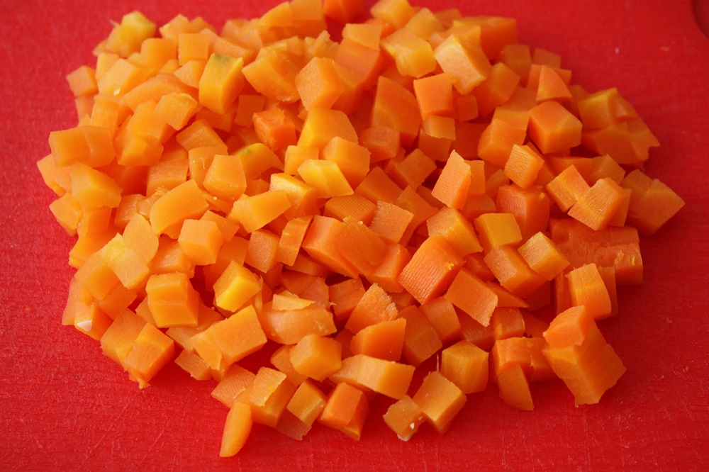 Морковь очищенная нарезанная
