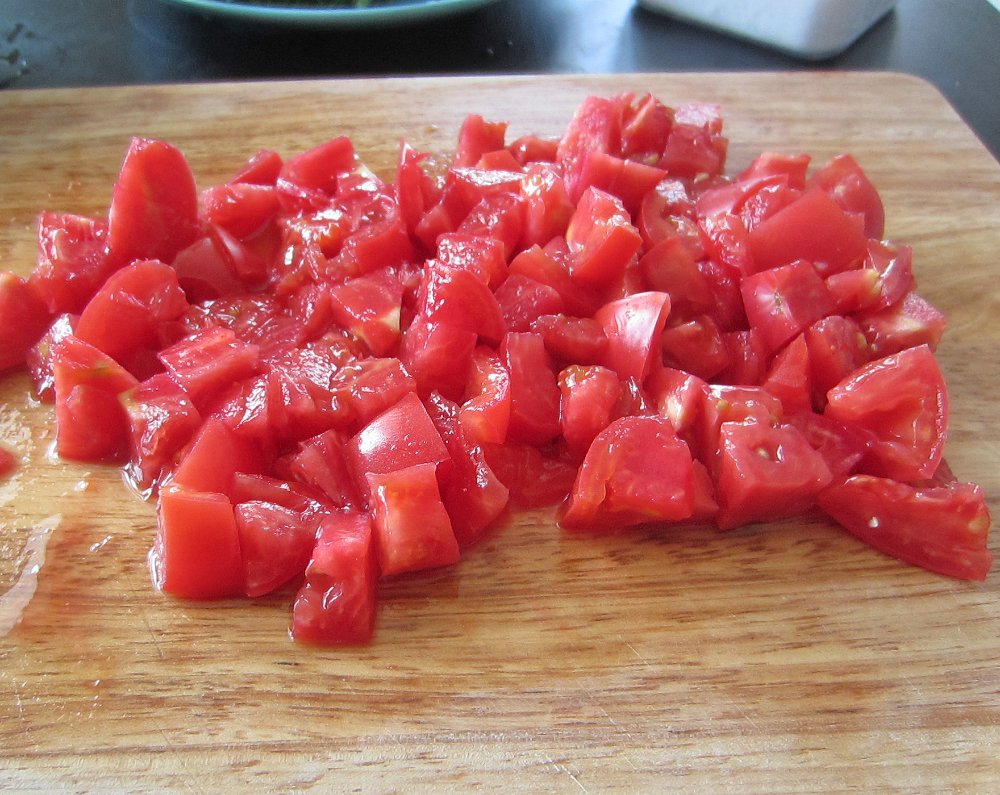 помидоры соленые мелко нарезанные