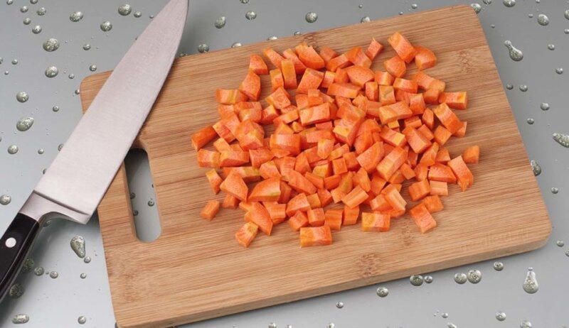 Морковь отварная очищенная нарезанная ломтиками