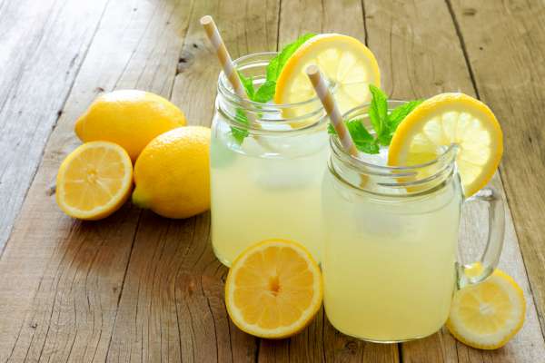 Лимонад из лимона
